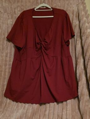 Source Unknown Twist-Front Short Sleeve Tunic - Burgundy